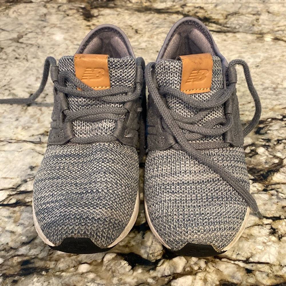 New balance kids sneakers. Size 1.